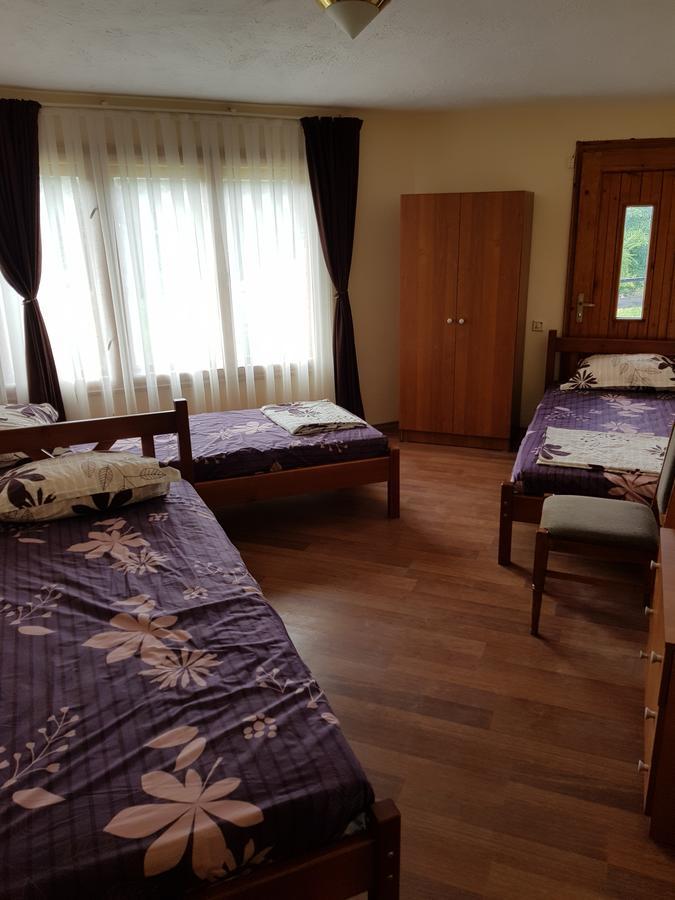 Къща За Гости Садово Guest House Sadovo Exteriör bild